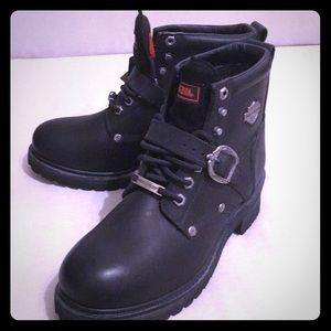 Brand new Harley-Davidson black boots.